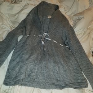 Maternity sweater cardigan